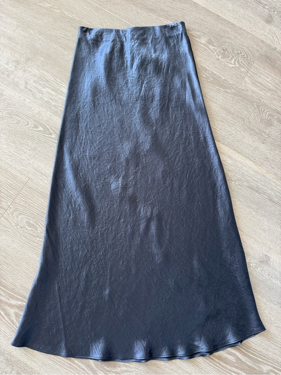 Aritzia Dresses & Skirts - Aritzia vintage navy satin Maxi Skirt
